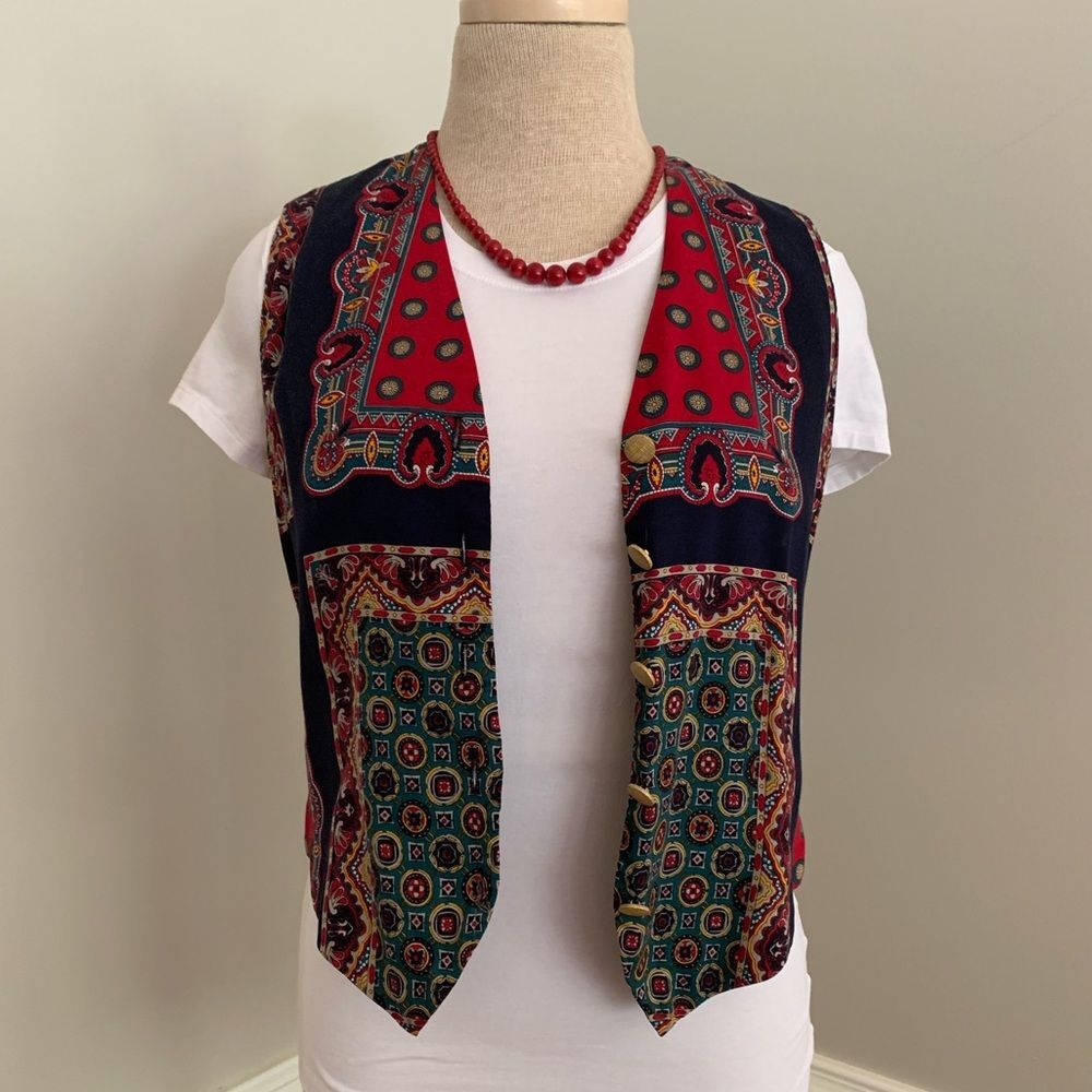 Petite Sophisticate Women's Vintage Paisley Medallion Print Vest Size Petite